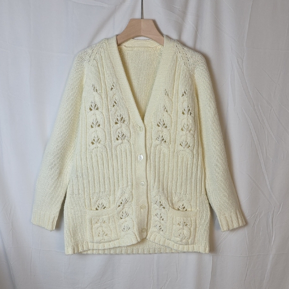 Cream Knit Women's Sweater - Picture 1 of 4